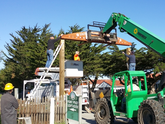 placing sign 2